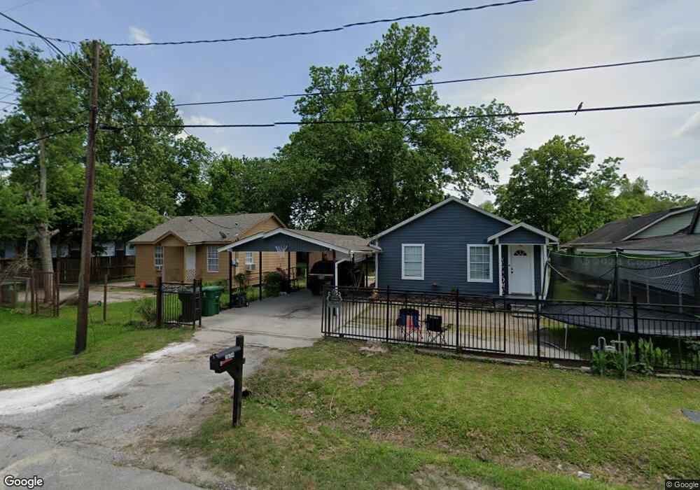 2634 Hollis St, Houston, TX 77093 - photo 1
