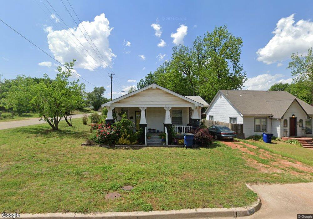 803 N Broad St, Guthrie, OK 73044 - photo 1