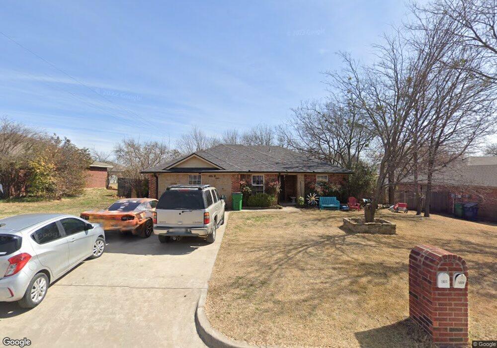 1608 N McDonald Ave, Decatur, TX 76234 - photo 1