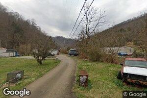83 Greenberry Hall Dr, Mc Dowell, KY 41647