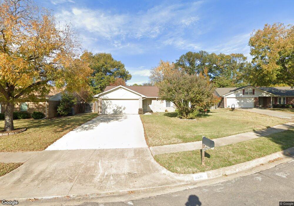 6536 Riddle Dr, North Richland Hills, TX 76182 - photo 1