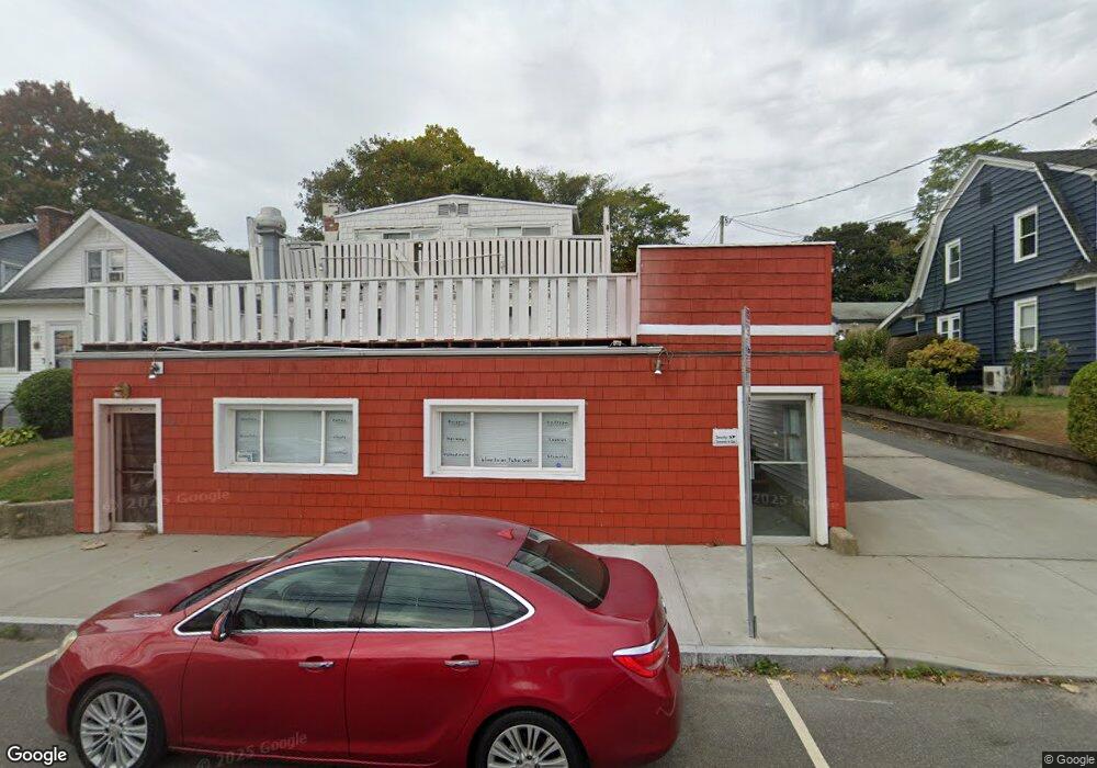 121 Pequot Ave, New London, CT 06320 - photo 1