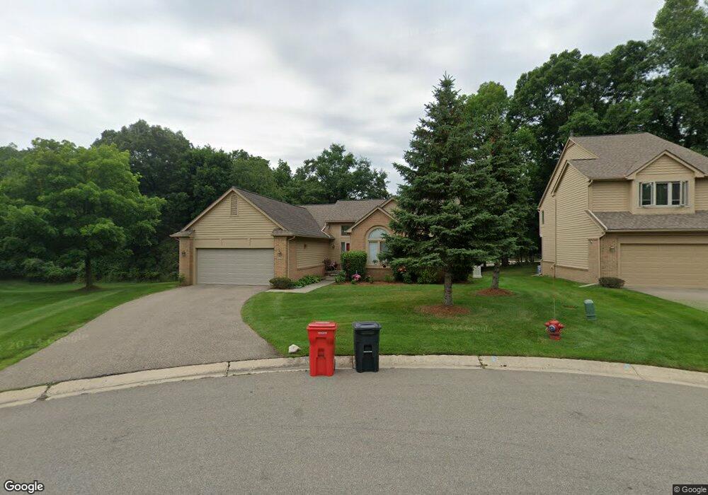 7071 Deerwood Trail, West Bloomfield, MI 48323 - photo 1