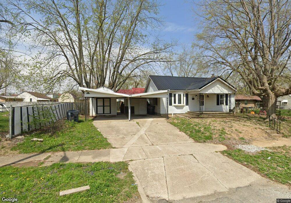 216 E Vinyard St, Anderson, IN 46012 - photo 1