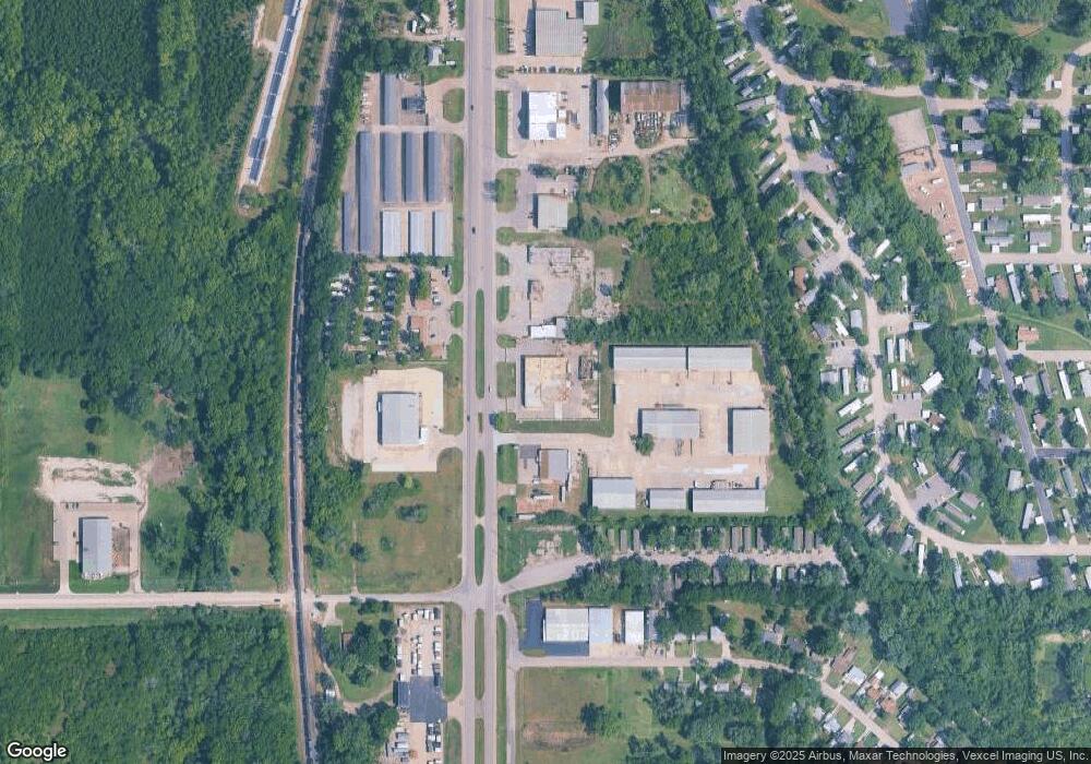 4806 SW Topeka Blvd, Topeka, KS 66609 - photo 1