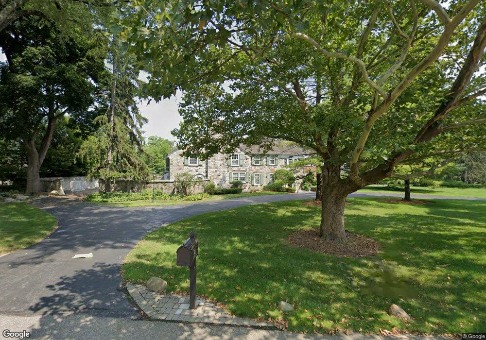 120 Lowell Ct, Bloomfield Hills, MI 48304 - photo 1