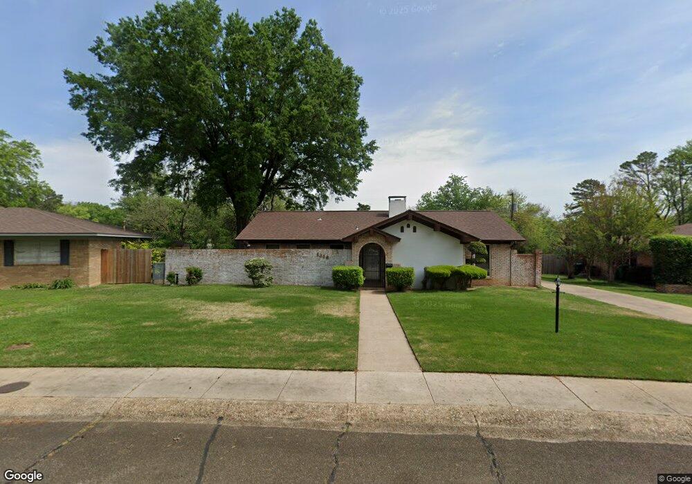 1316 Holloway Dr, Texarkana, TX 75503 - photo 1