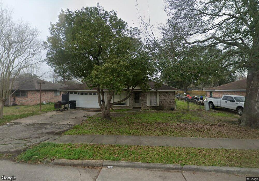 721 Kost Rd, Alvin, TX 77511 - photo 1