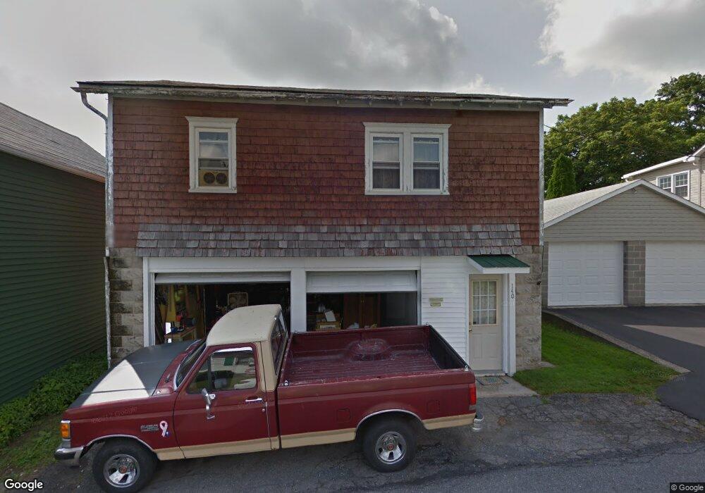 140 S Elm St, Nazareth, PA 18064 - photo 1