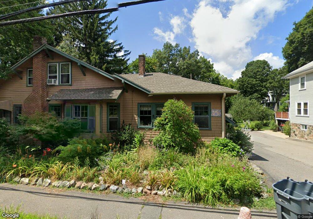 284 Bacon St, Waltham, MA 02451 - photo 1