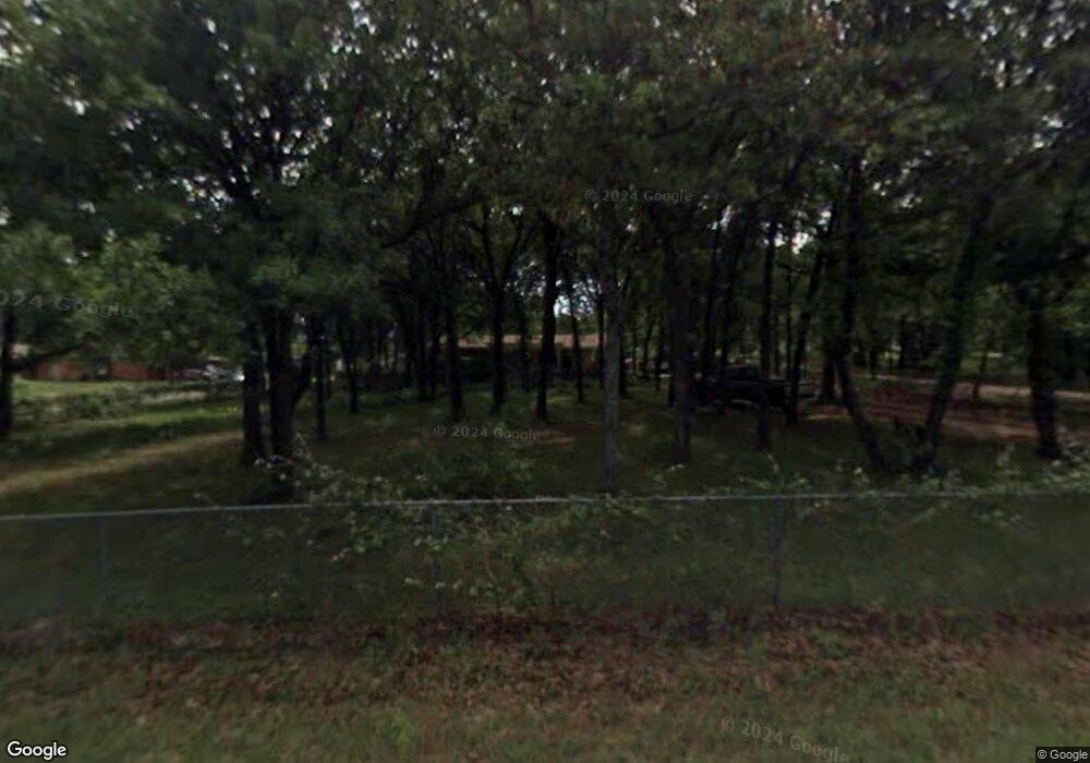 513 Robin Ln, Azle, TX 76020 - photo 1