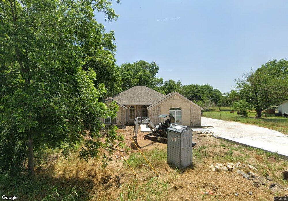 1724 E Bankhead Dr, Weatherford, TX 76086 - photo 1