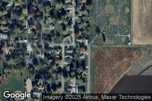 604 E Meadow Lawn St, Manito, IL 61546