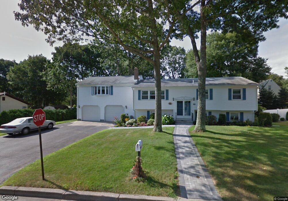 104 Acorn Ln, West Warwick, RI 02893 - photo 1