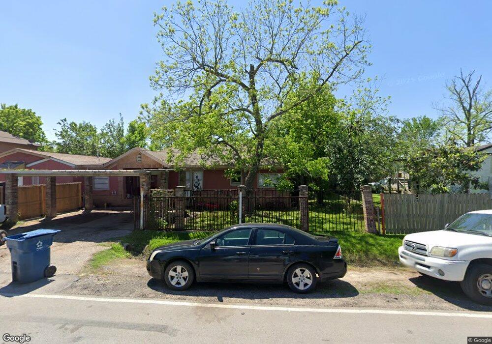 5140 Hartwick Rd, Houston, TX 77093 - photo 1