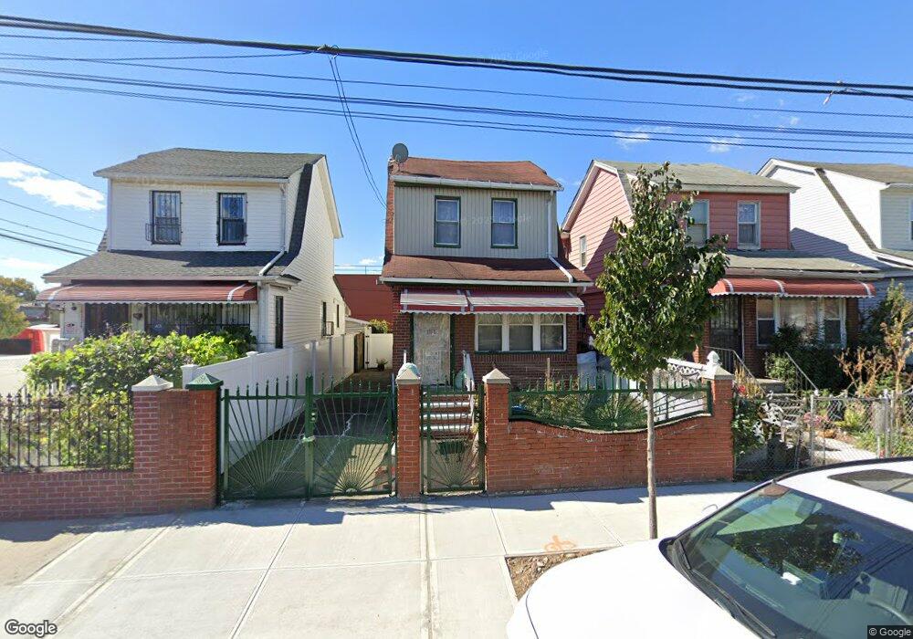 10332 168th Place, Jamaica, NY 11433 - photo 1