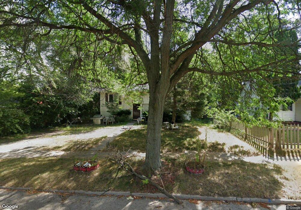 921 Shepard St, Lansing, MI 48912 - photo 1