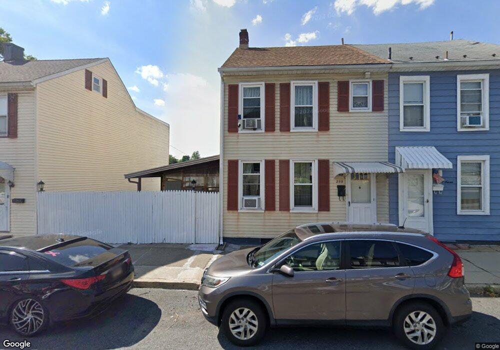 253 E Union St unit 255, Allentown, PA 18109 - photo 1