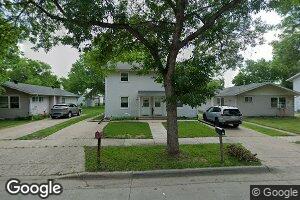 915 26th St N, Fargo, ND 58102