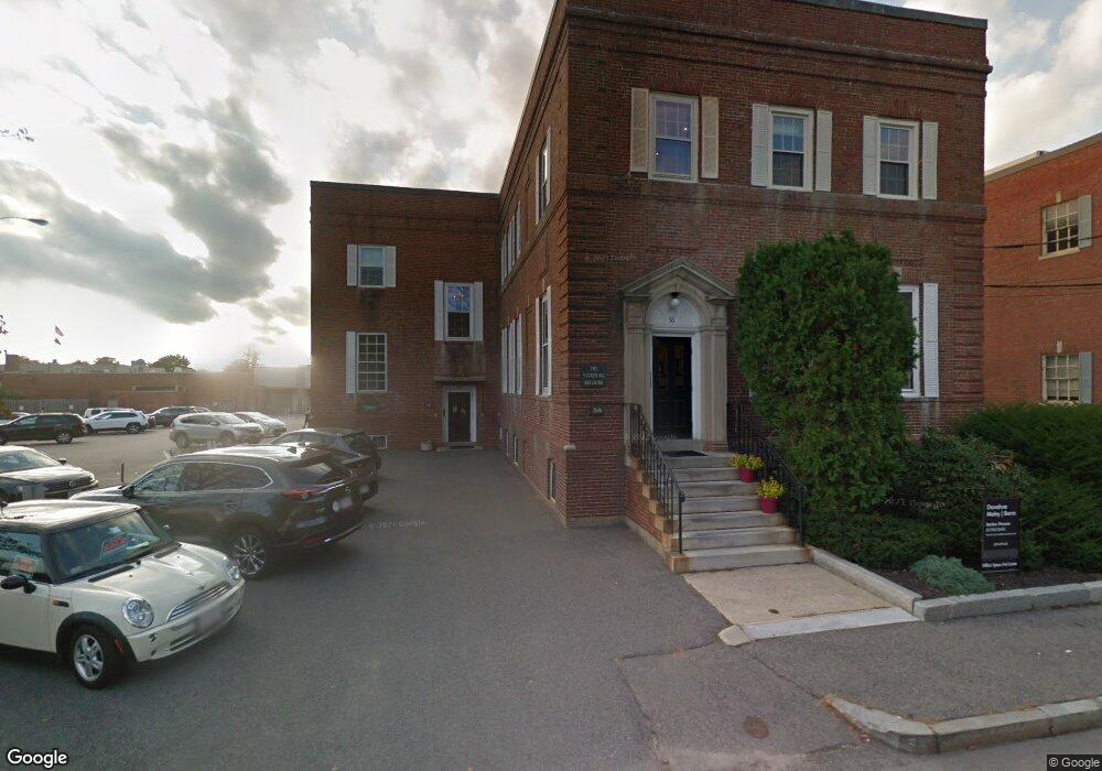 52 Pickering St unit 2nd Floor, Needham, MA 02492 - photo 1