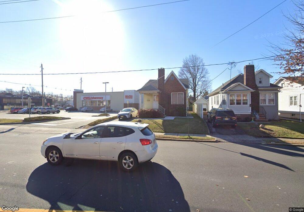 1015 N Stiles St, Linden, NJ 07036 - photo 1