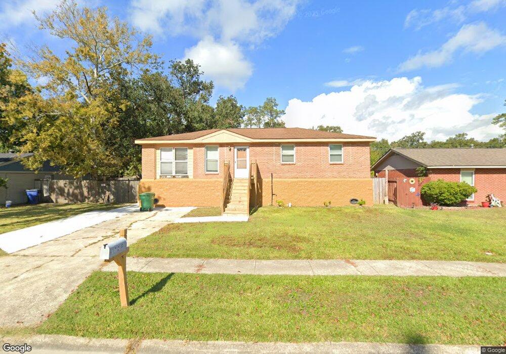 1726 Mcarthur Dr, Slidell, LA 70460 - photo 1