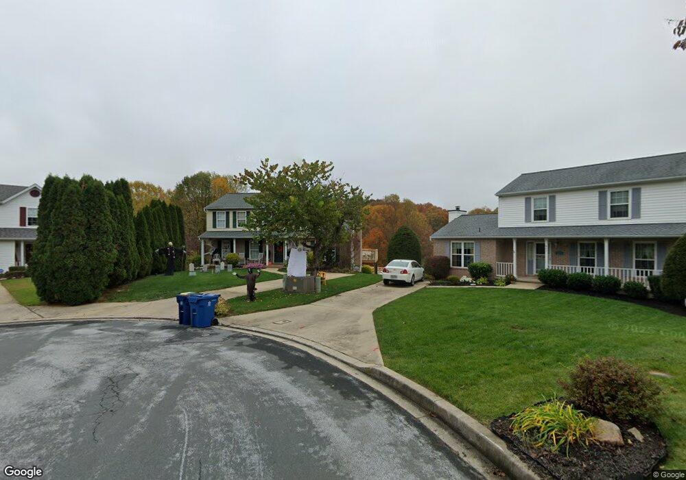 860 Margo Ct, Sykesville, MD 21784 - photo 1