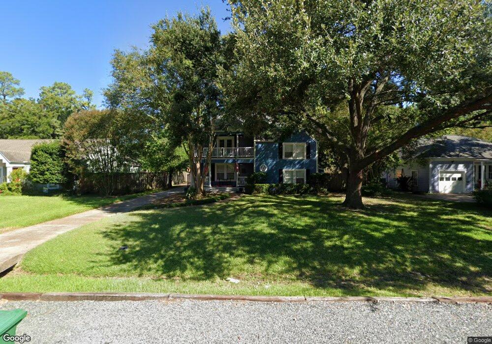 304 W 33rd St, Houston, TX 77018 - photo 1