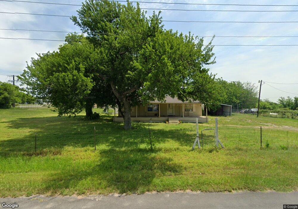 111 Bailey Dr, Azle, TX 76020 - photo 1