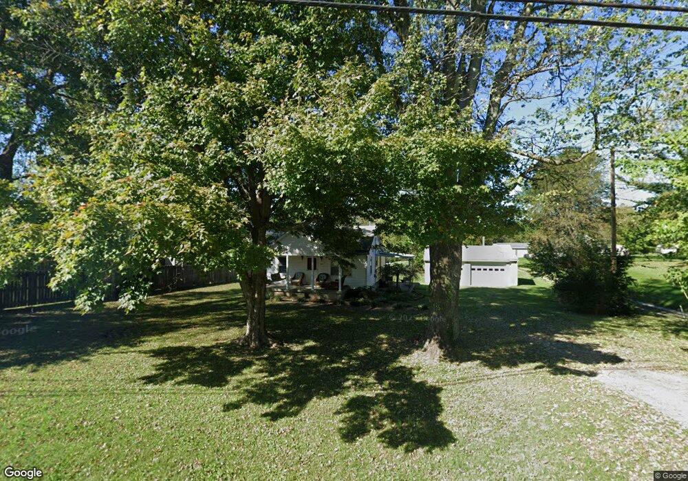 7509 E Manslick Rd, Louisville, KY 40228 - photo 1