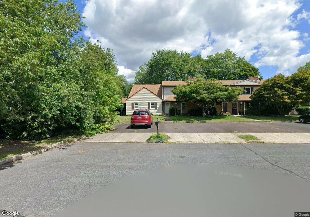 110 Thomas Dr, Telford, PA 18969 - photo 1