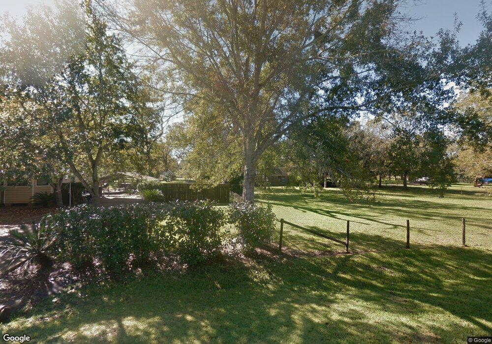 521 W Smith St, Brazoria, TX 77422 - photo 1