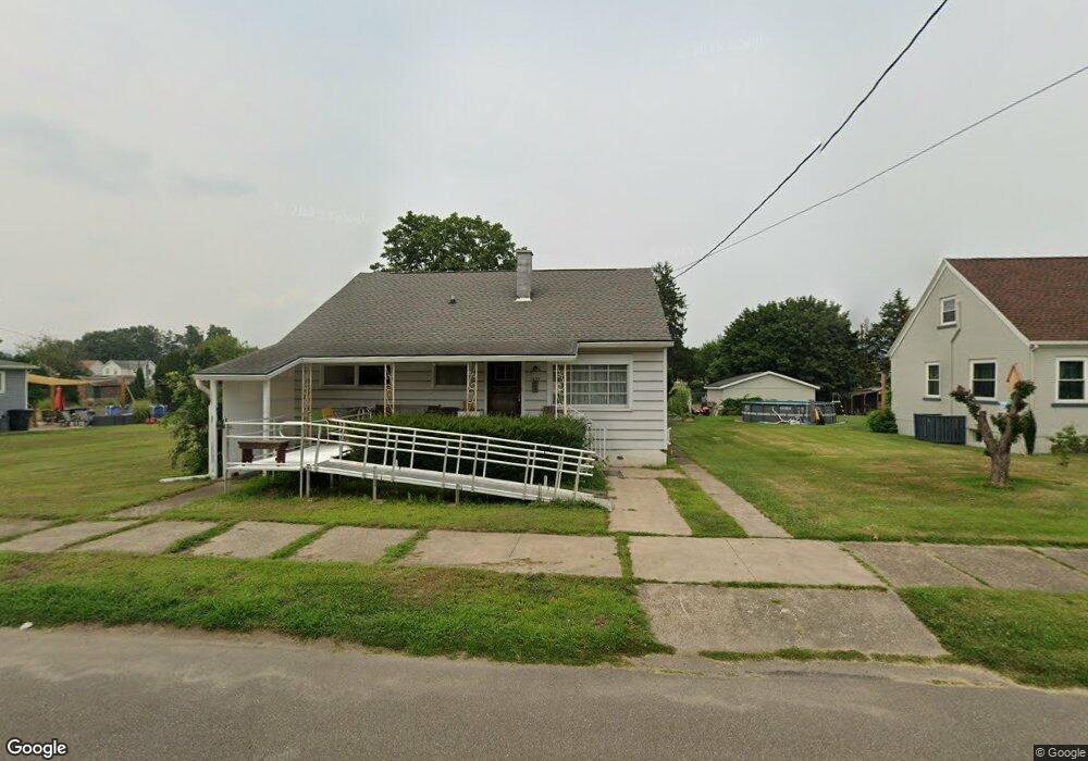 1609 Spring Garden Ave, Berwick, PA 18603 - photo 1