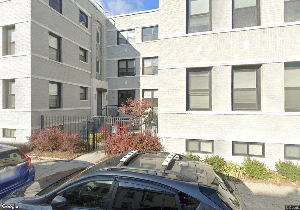 809 811 Otis Place NW unit 202, Washington, DC 20010 - photo 1