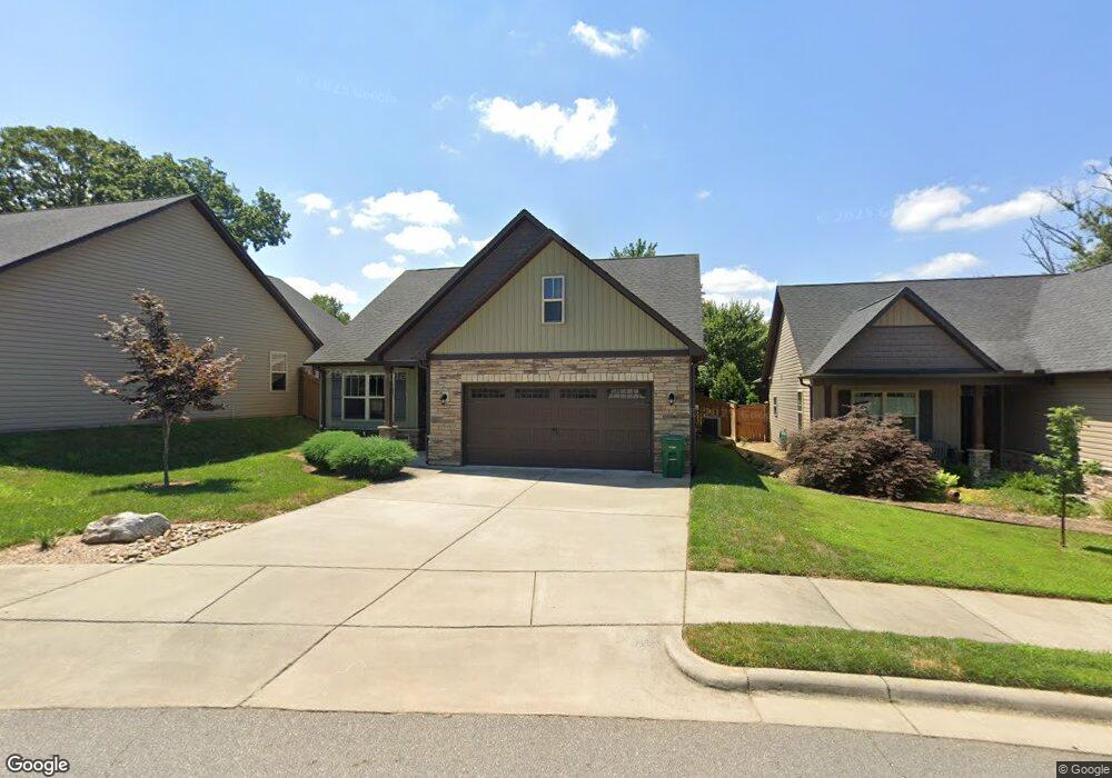 38 Onteora Oaks Dr, Asheville, NC 28803 - photo 1