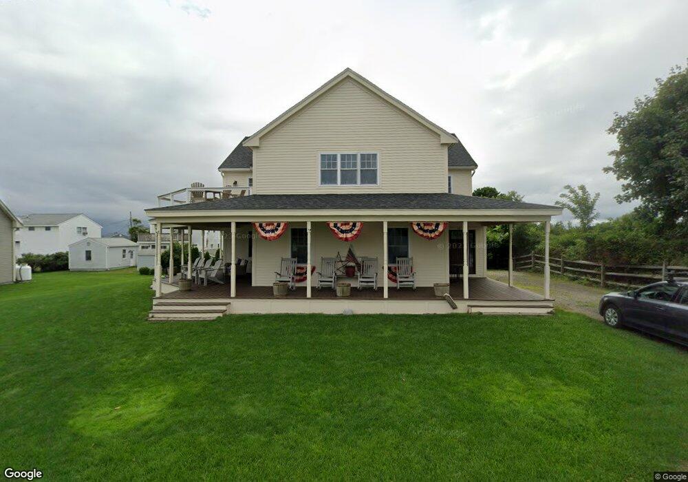 24 Hillside St, Wells, ME 04090 - photo 1