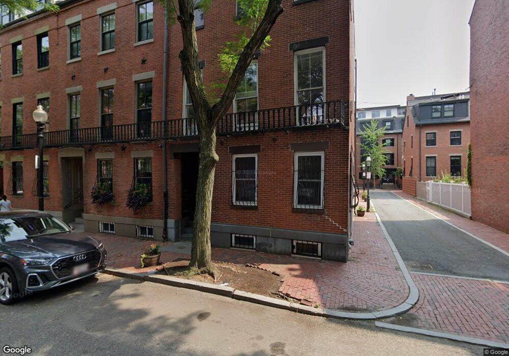 460 Shawmut Ave unit 3, Boston, MA 02118 - photo 1