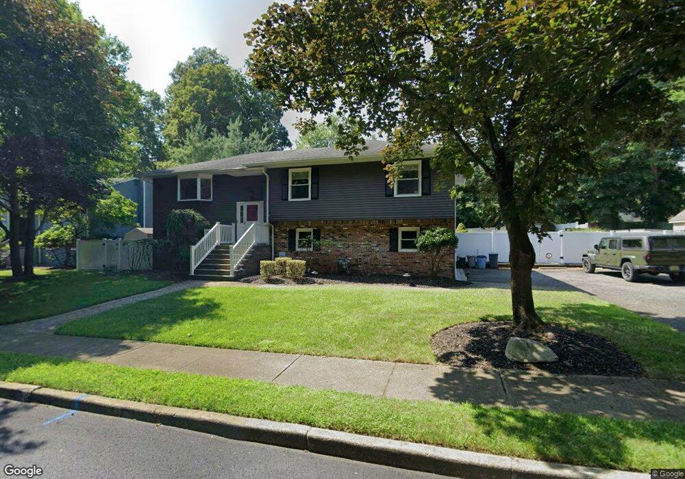 16 Gateway Ct, Waldwick, NJ 07463 - photo 1