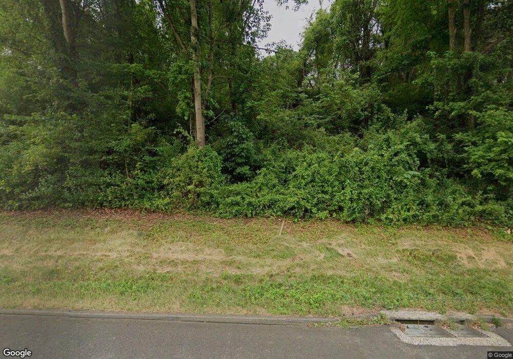 1306 Moose Hill Rd, Guilford, CT 06437 - photo 1