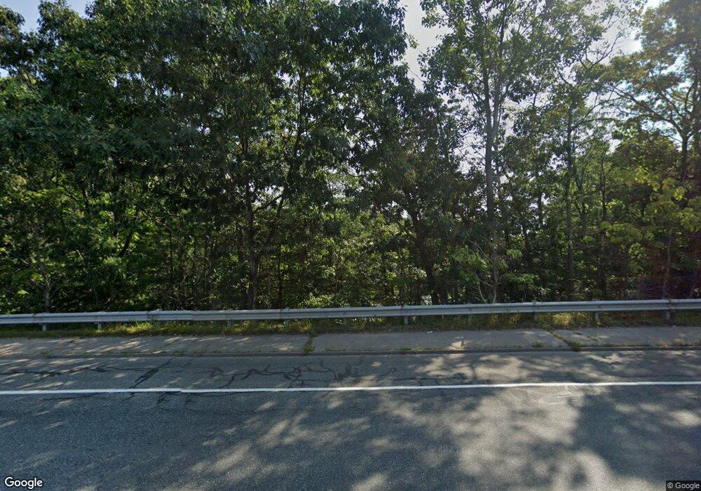 39 N Main St, Bellingham, MA 02019 - photo 1