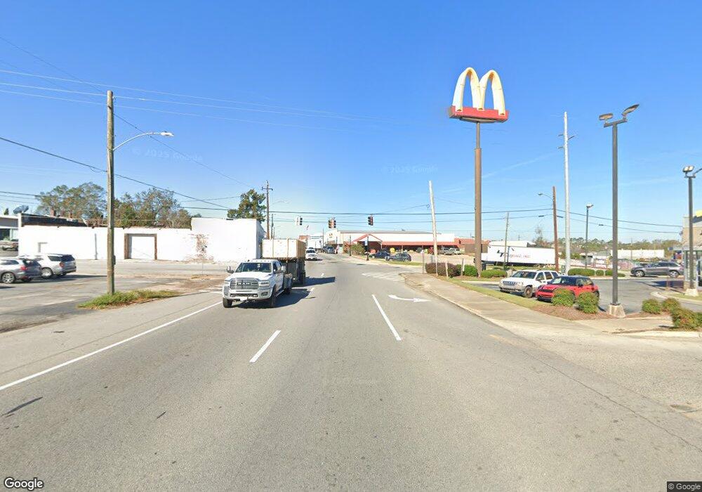 117 W Oak St, McRae-helena, GA 31055 - photo 1