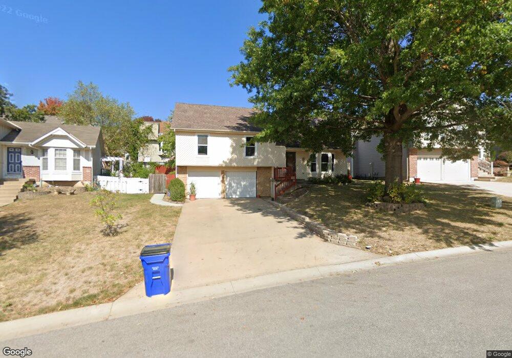 9410 W 48th St, Shawnee, KS 66203 - photo 1