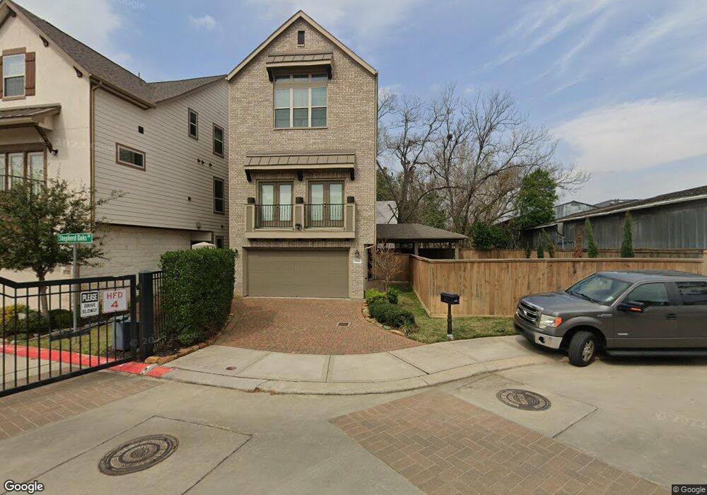 924 W 35th St, Houston, TX 77018 - photo 1