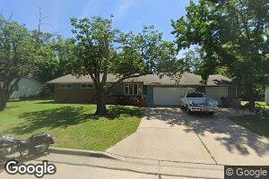 418 S Weaver St, Hesston, KS 67062