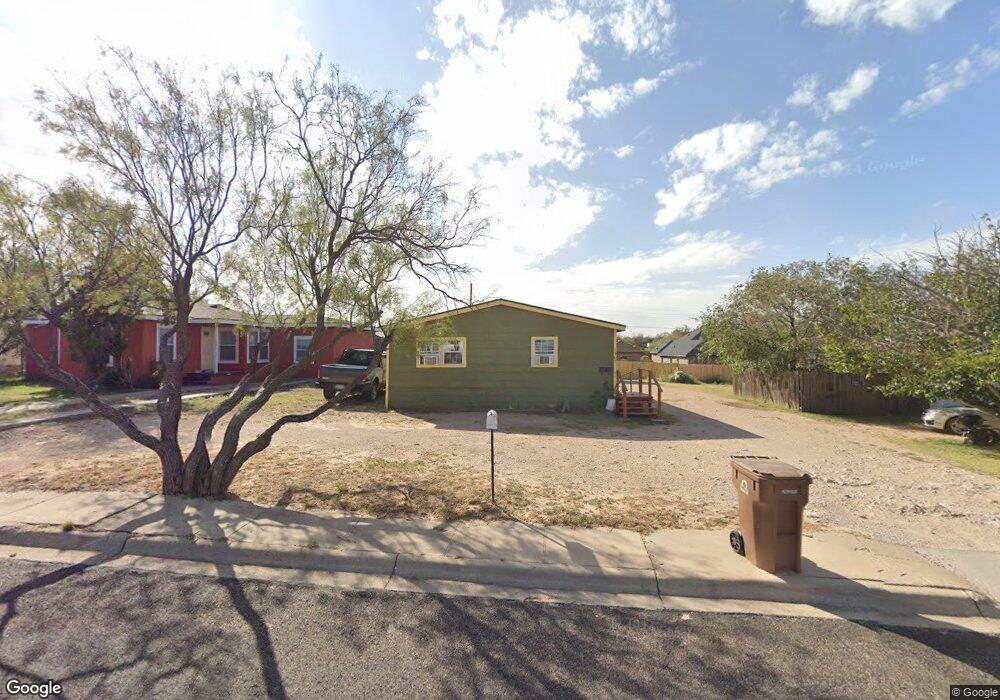 1302 Lamar Ave, Big Spring, TX 79720 - photo 1