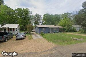158 Meadowbrook, West Point, MI 39773