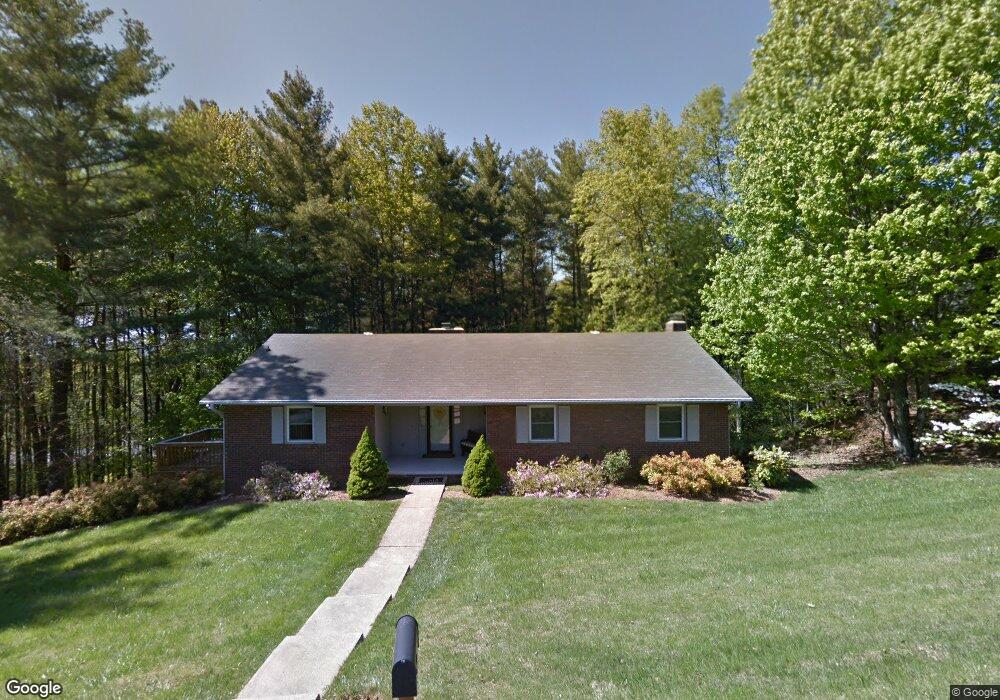 7 Gardenwood Dr, Asheville, NC 28803 - photo 1