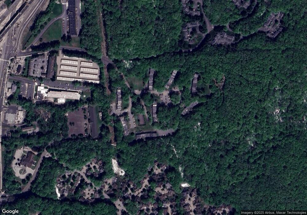 11 King Arthur Dr unit 7F, Niantic, CT 06357 - photo 1