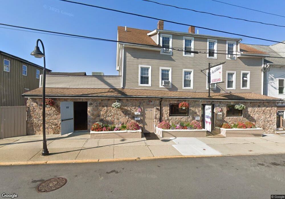 348 River St, Woonsocket, RI 02895 - photo 1