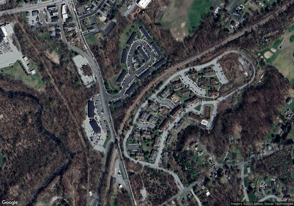 291 Falcon Ridge Way N, Hamburg, NJ 07419 - photo 1